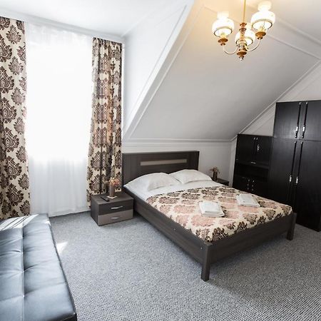 Ferienwohnung Panzio Status Hajdúszoboszló Exterior foto